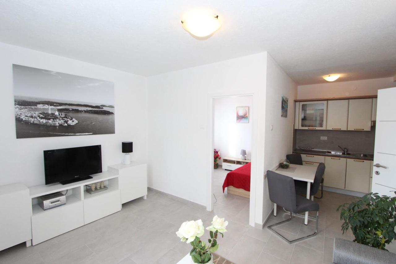 Apartment Stellina Rovinj Exterior photo